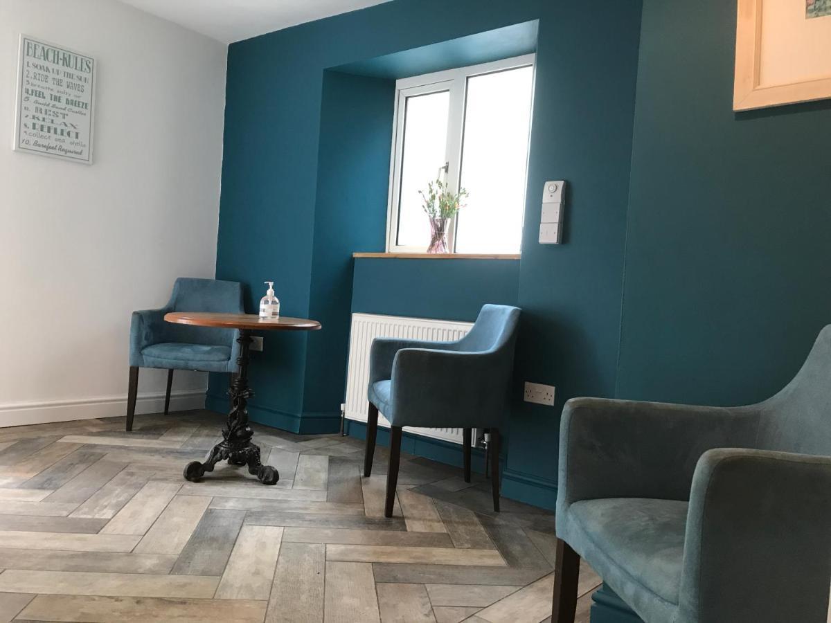Hotel Selkies Nqy New Quay Esterno foto