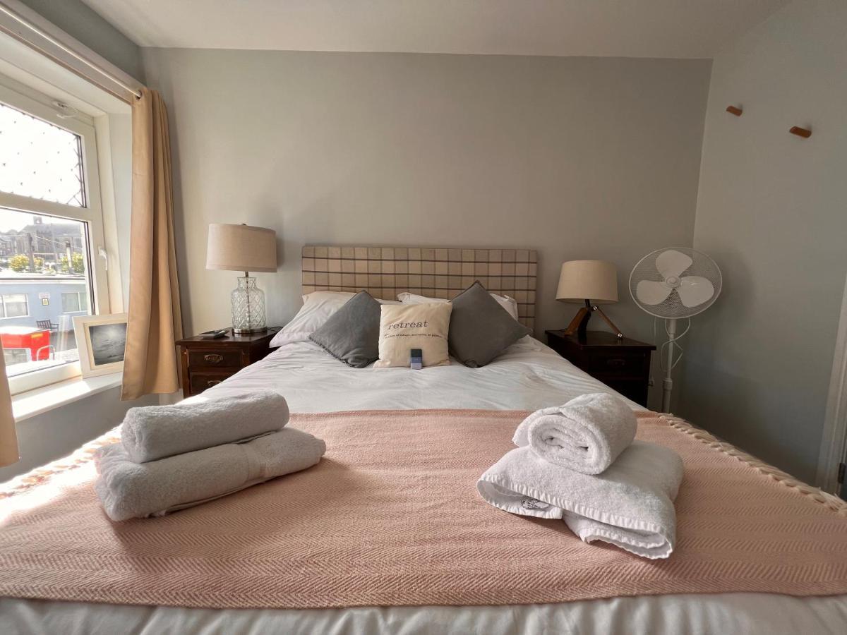 Hotel Selkies Nqy New Quay Esterno foto
