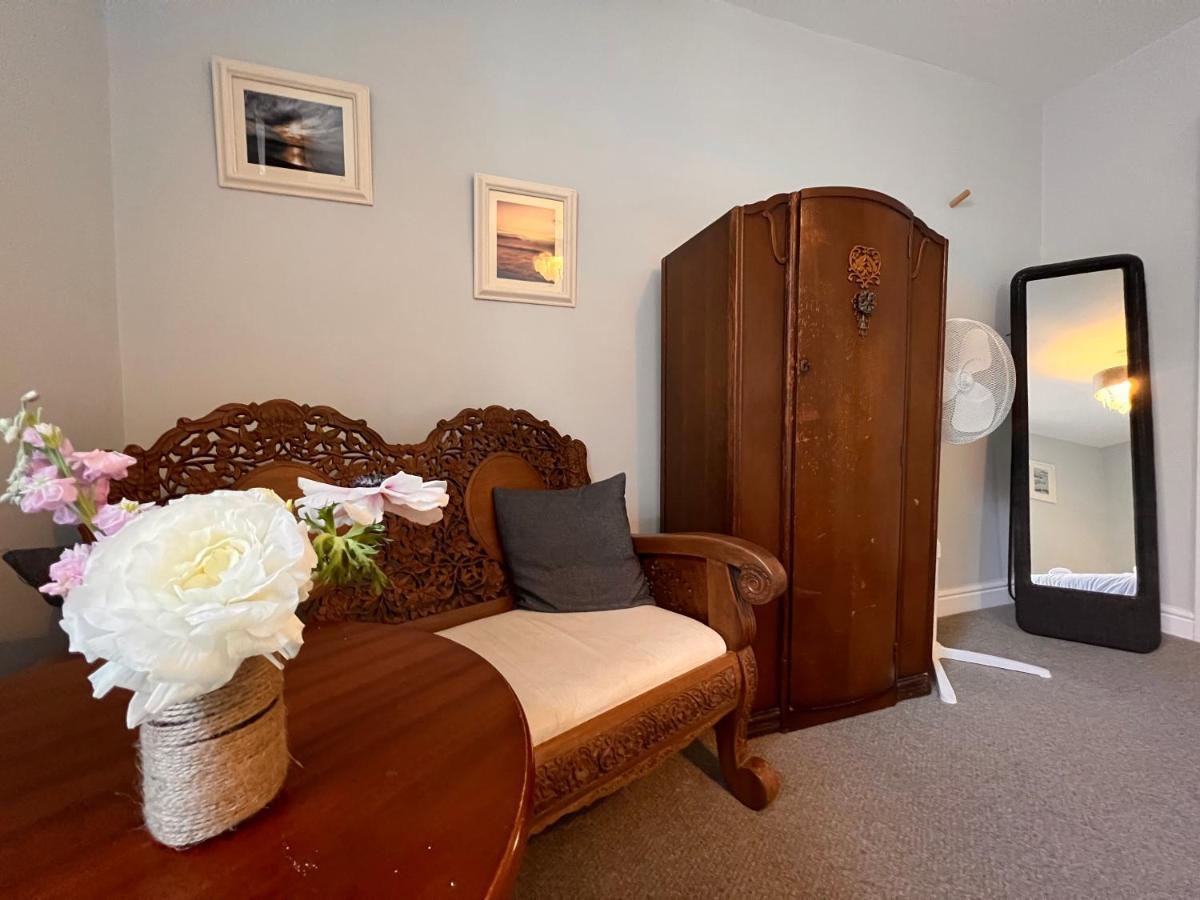 Hotel Selkies Nqy New Quay Esterno foto